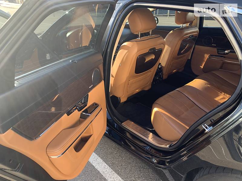 Седан Jaguar XJ 2010 в Києві