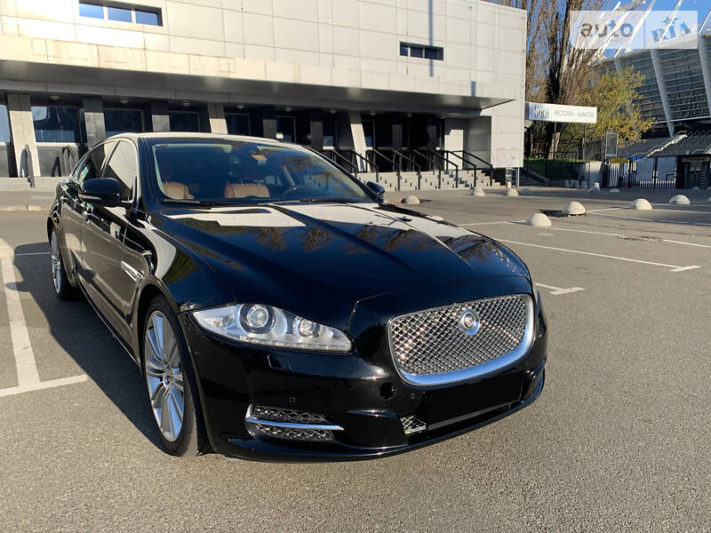Седан Jaguar XJ 2010 в Києві
