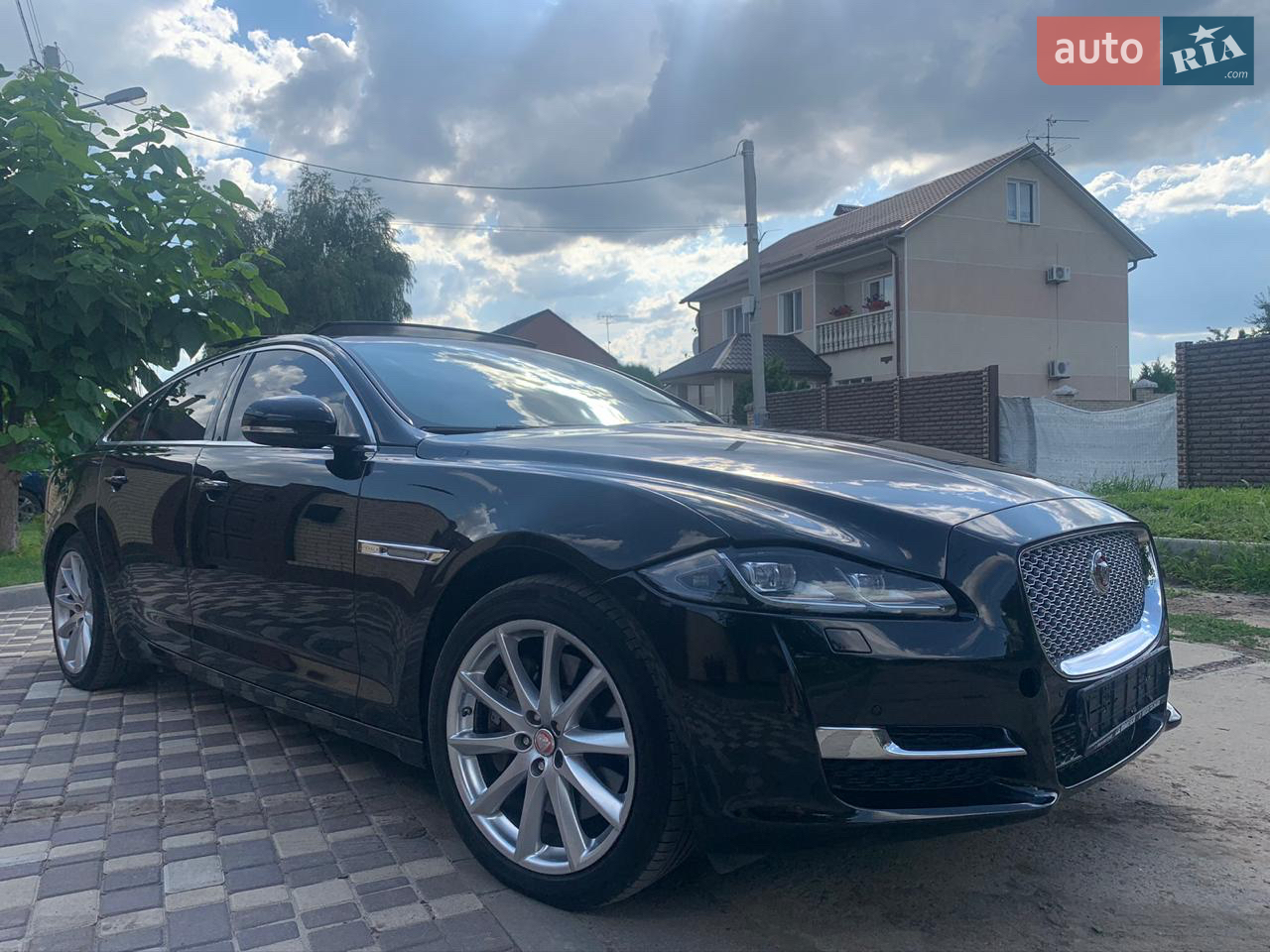 2013 Jaguar XJ - мініатюра 28