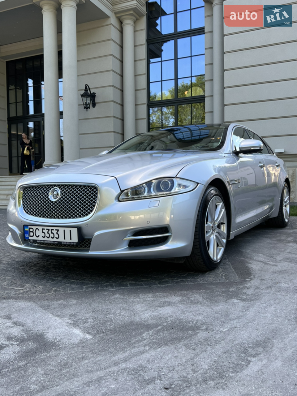 2013 Jaguar XJ - мініатюра 29