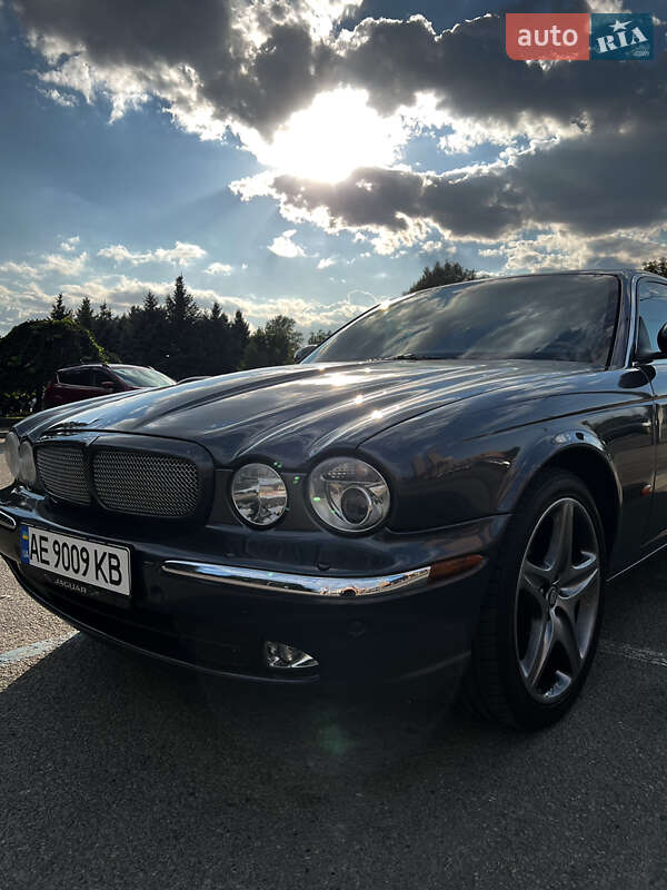 Седан Jaguar XJ 2006 в Днепре фото 2 Седан Jaguar XJ 2006 в Днепре
