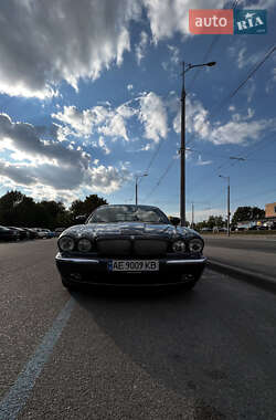 Седан Jaguar XJ 2006 в Днепре