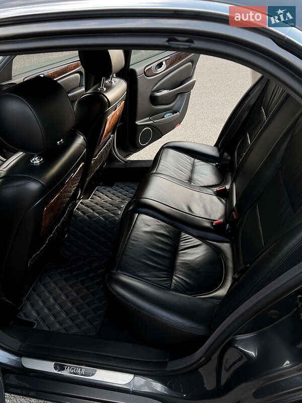 Седан Jaguar XJ 2006 в Днепре фото 59 Седан Jaguar XJ 2006 в Днепре