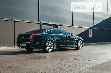 Седан Jaguar XJ 2013 в Киеве