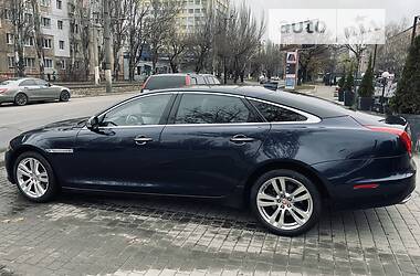 Седан Jaguar XJ 2015 в Одессе