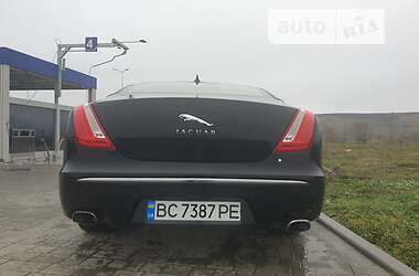 Седан Jaguar XJ 2013 в 