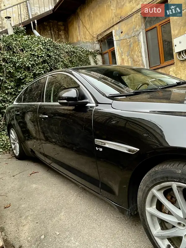 Jaguar XJ 2013 VIN SAJAJ26H9D8V47304 фото оголошення 3 з 42