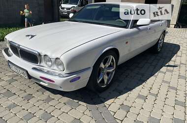 Седан Jaguar XJ 1998 в Івано-Франківську