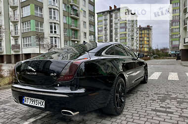 Седан Jaguar XJ 2013 в Івано-Франківську