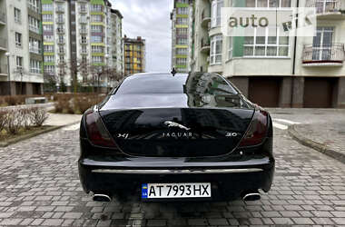 Седан Jaguar XJ 2013 в Ивано-Франковске