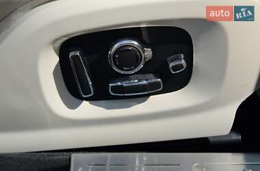 Седан Jaguar XJ 2017 в Киеве