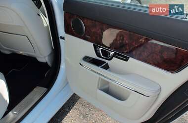 Седан Jaguar XJ 2017 в Киеве