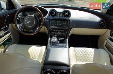 Седан Jaguar XJ 2017 в Киеве