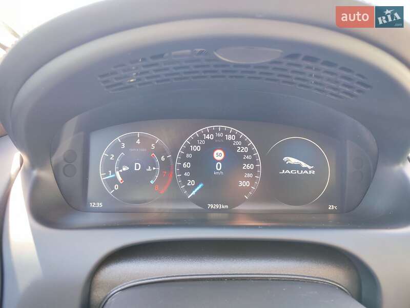 Седан Jaguar XJ 2017 в Киеве