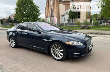 Седан Jaguar XJ 2013 в Чернігові