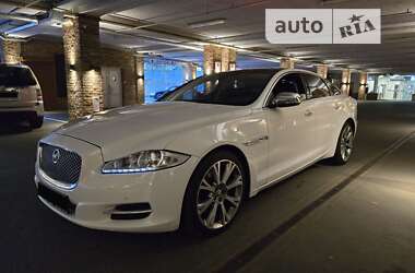 Седан Jaguar XJ 2011 в Одесі