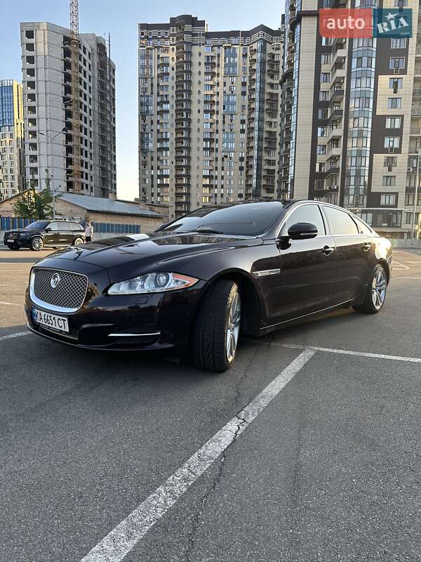 Седан Jaguar XJ 2013 в Киеве фото 4 Седан Jaguar XJ 2013 в Киеве