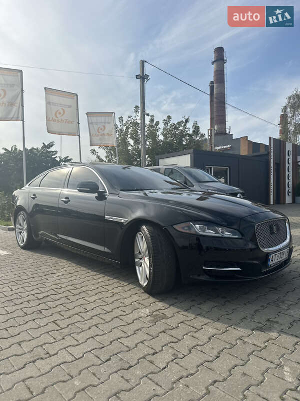 Седан Jaguar XJ 2014 в Ивано-Франковске
