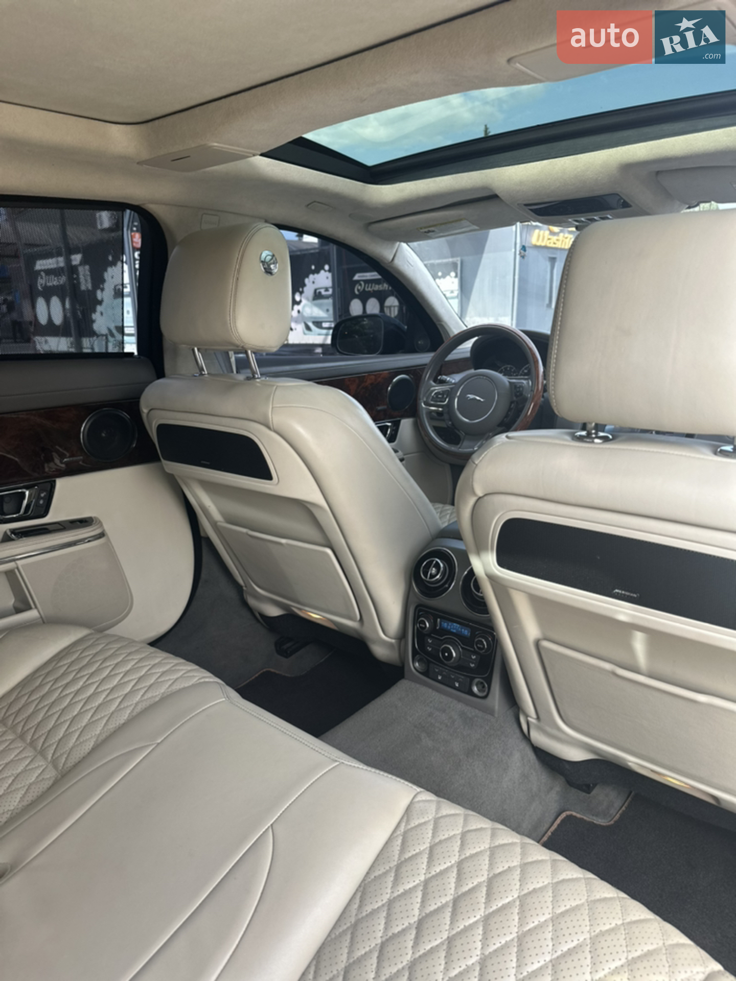2014 Jaguar XJ - мініатюра 14