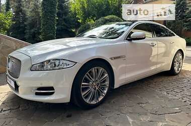 Седан Jaguar XJ 2013 в Києві