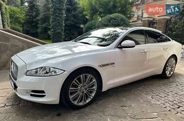 Седан Jaguar XJ 2013 в Киеве