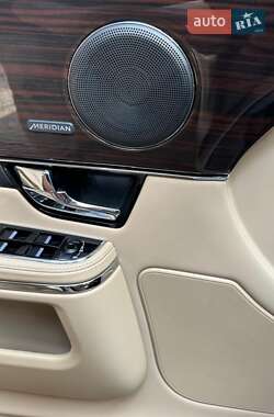 Седан Jaguar XJ 2013 в Киеве