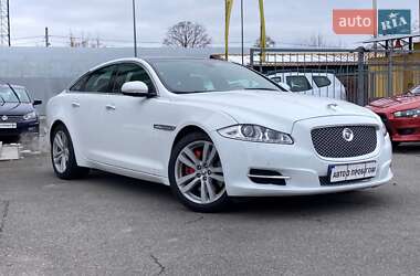 Седан Jaguar XJ 2013 в Києві