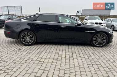 Седан Jaguar XJ 2012 в Львове