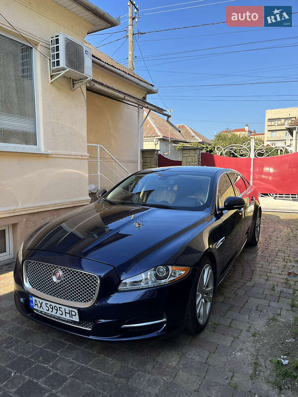Jaguar XJ 2013