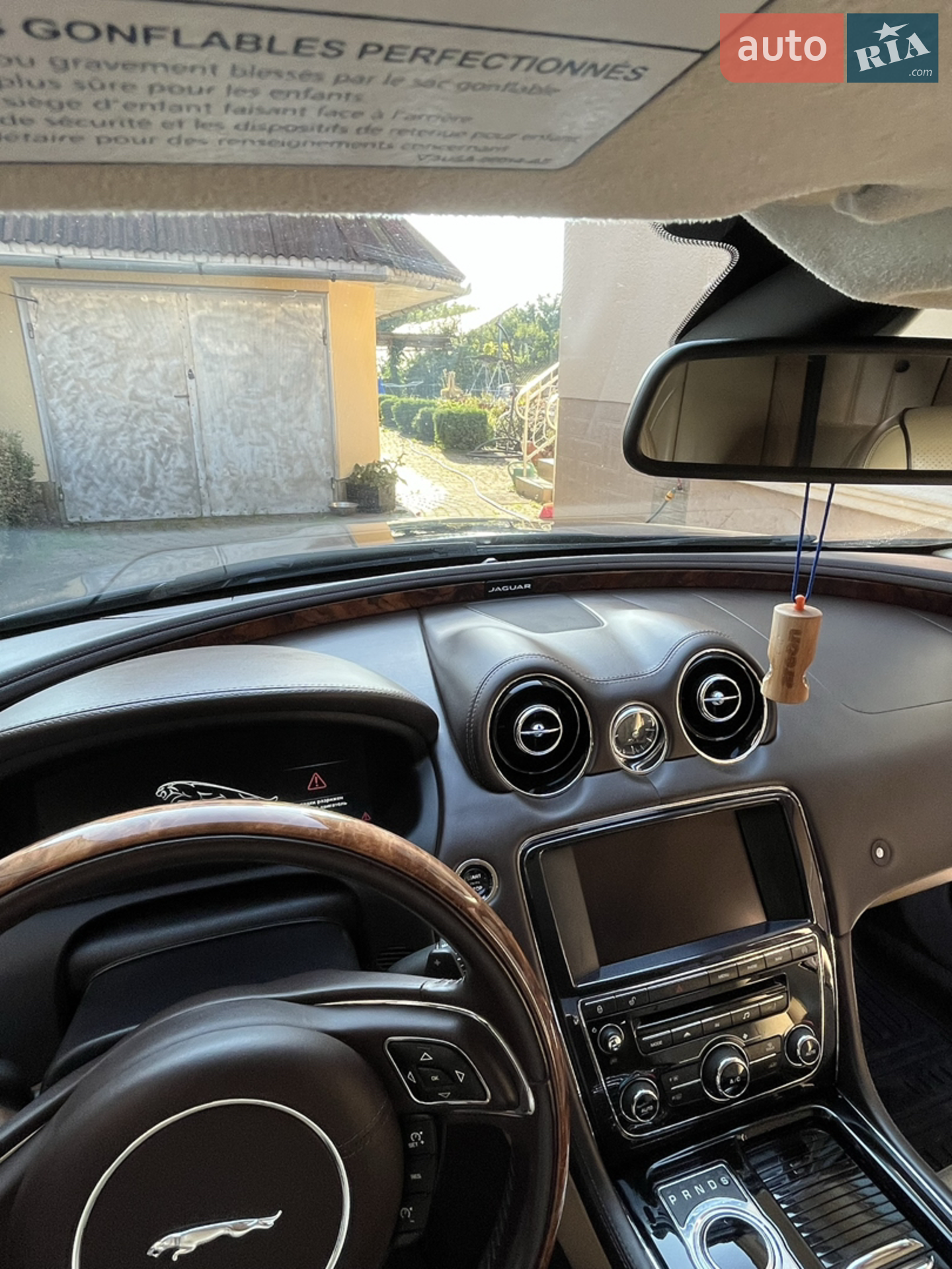 2013 Jaguar XJ - мініатюра 9