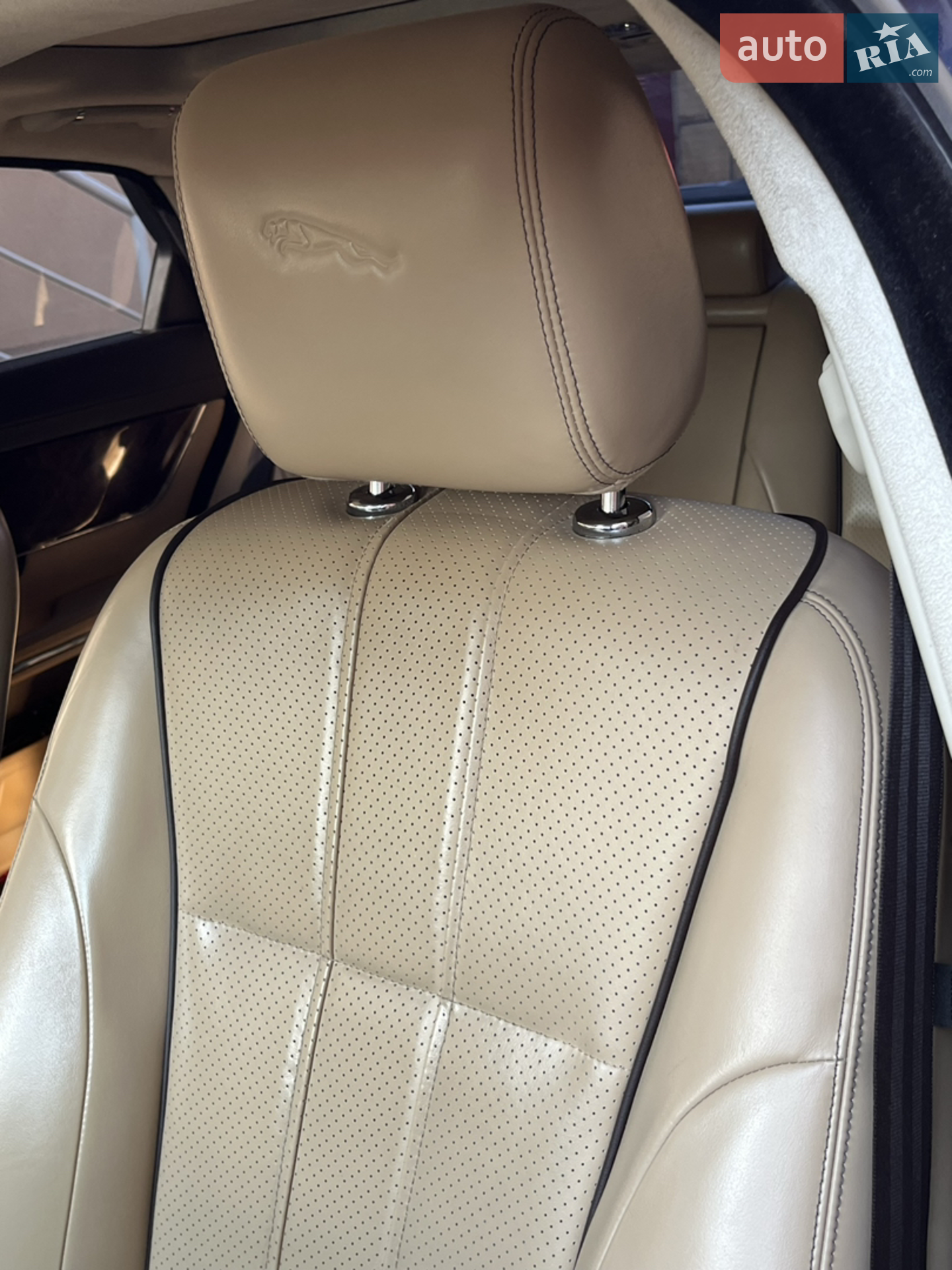 2013 Jaguar XJ - мініатюра 14