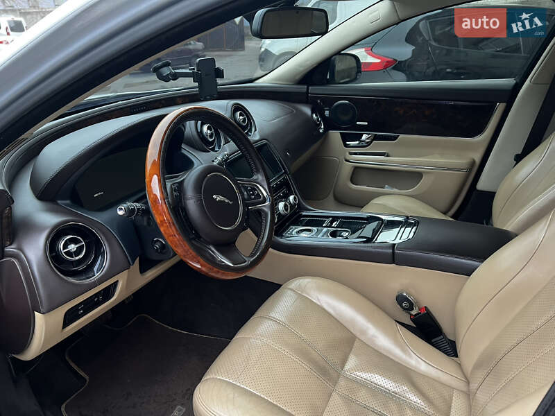 Седан Jaguar XJ 2012 в Житомире фото 15 Седан Jaguar XJ 2012 в Житомире