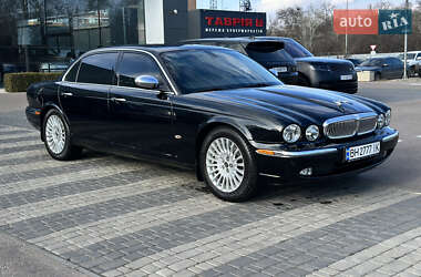 Седан Jaguar XJ 2006 в 