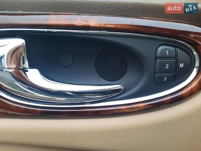 Седан Jaguar XJ 2005 в Луцьку