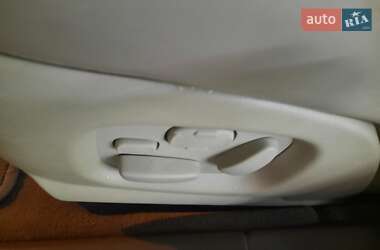 Седан Jaguar XJ 2005 в  фото 27 Седан Jaguar XJ 2005 в