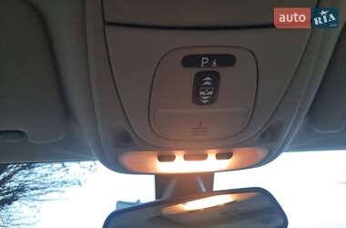 Седан Jaguar XJ 2005 в  фото 3 Седан Jaguar XJ 2005 в