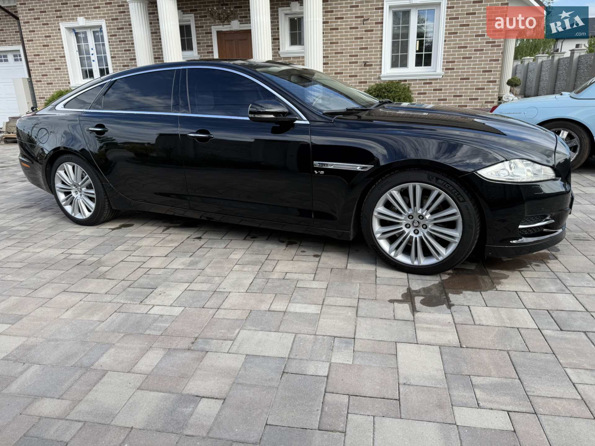 2013 Jaguar XJ - мініатюра 4