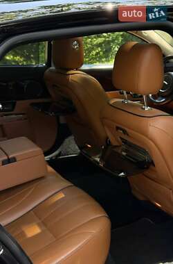 Седан Jaguar XJ 2010 в 