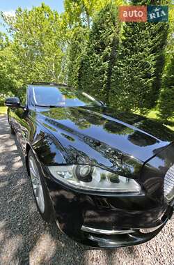 Седан Jaguar XJ 2010 в 