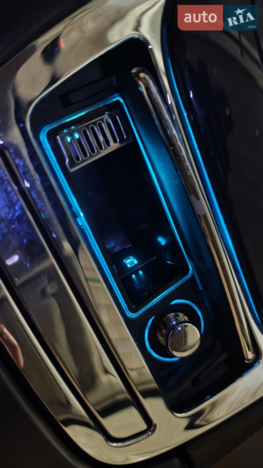 2013 Jaguar XJ - мініатюра 45