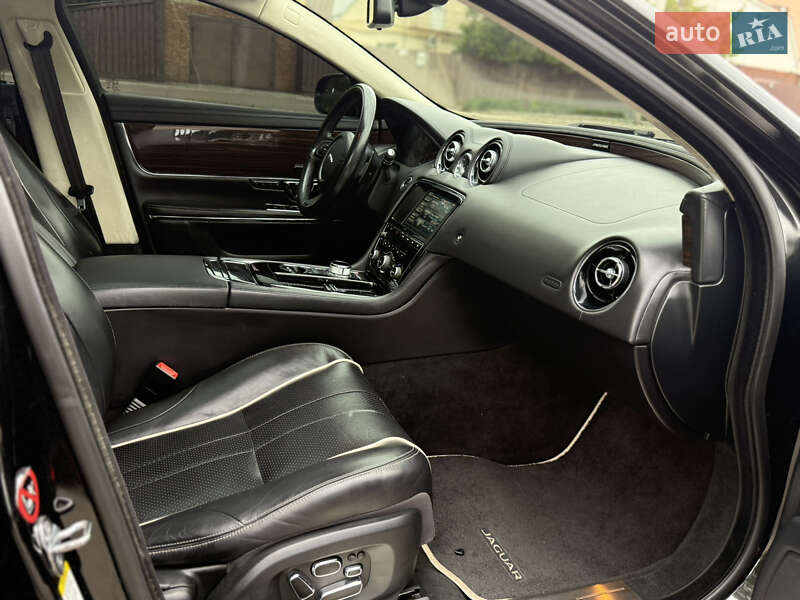 Седан Jaguar XJ 2014 в Борисполе