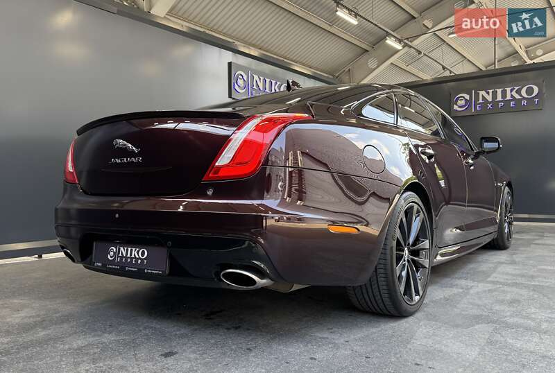 Седан Jaguar XJ 2016 в Киеве