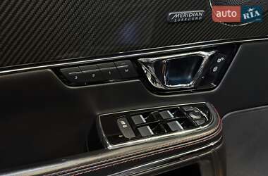 Седан Jaguar XJ 2016 в 