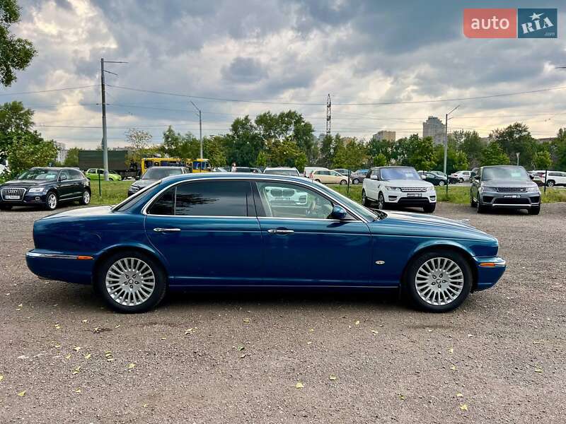Седан Jaguar XJ 2007 в Киеве
