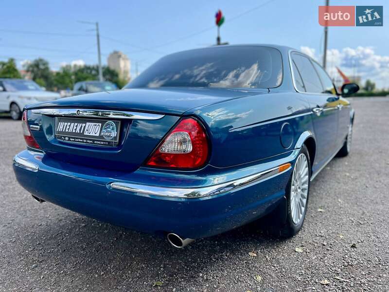 Седан Jaguar XJ 2007 в Киеве