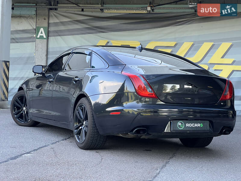 Седан Jaguar XJ 2013 в Києві