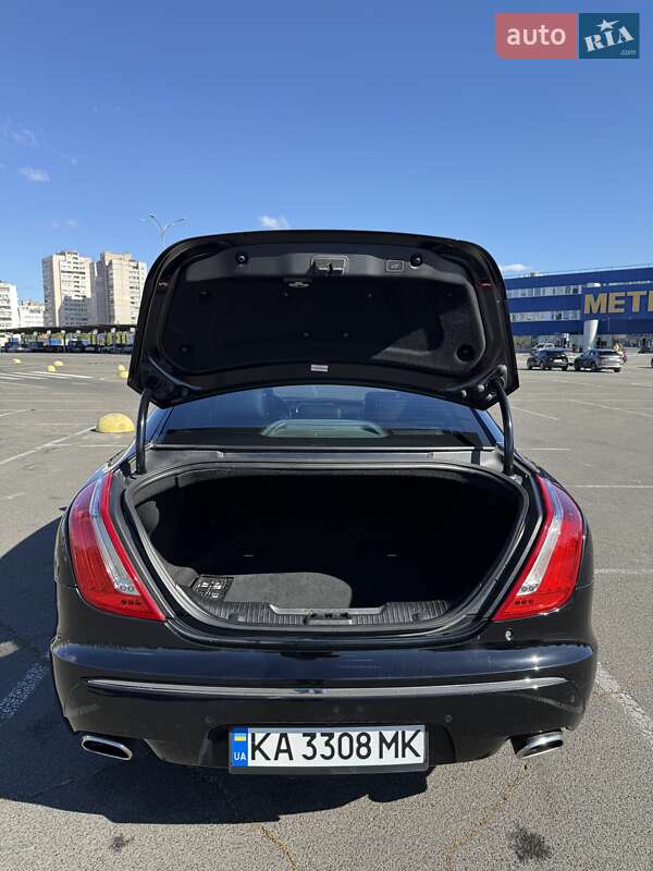 Седан Jaguar XJ 2015 в Киеве фото 19 Седан Jaguar XJ 2015 в Киеве