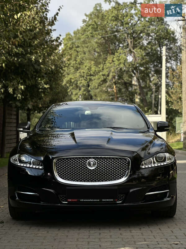 Седан Jaguar XJ 2013 в Києві