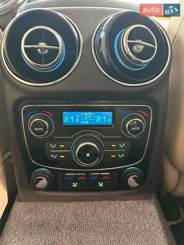 Седан Jaguar XJ 2018 в Киеве