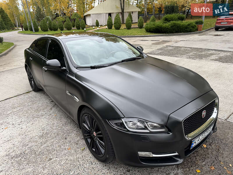 Седан Jaguar XJ 2015 в Києві фото 8 Седан Jaguar XJ 2015 в Києві